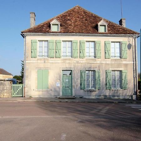 Gite Communal 148 Sainpuits Dış mekan fotoğraf